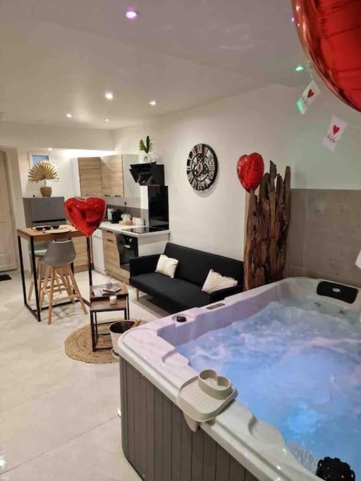 Appartement - Spa 몽투 외부 사진